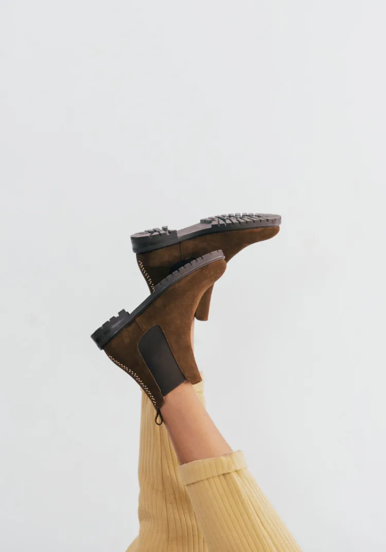 boots_z_brown_4.webp Fashion Boots ZÉ Chaussures