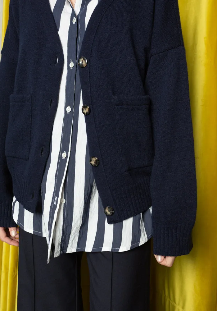 gilet_duarte_navy_2.webp Shop Gilet DUARTE Sweats & Mailles