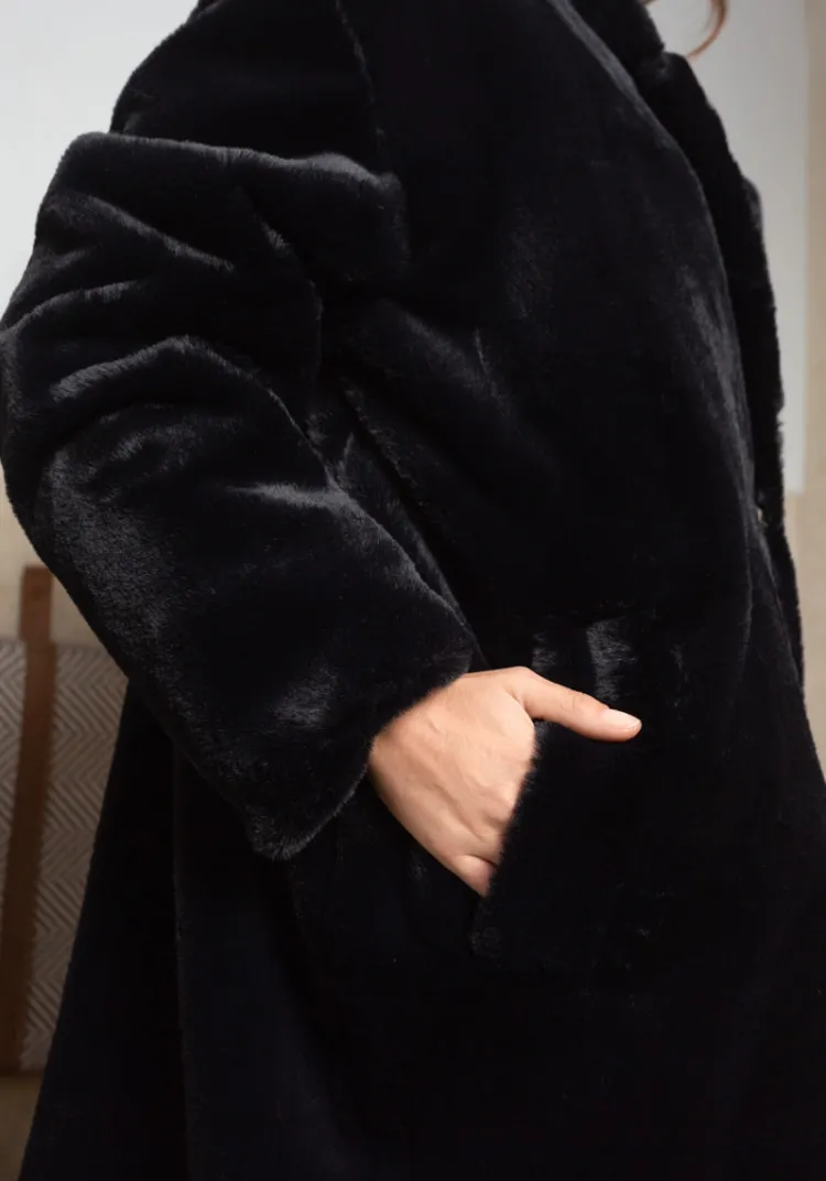 manteau_ramos_fur_black_3.webp Outlet Manteau RAMOS Fur Black Jackets And Coats