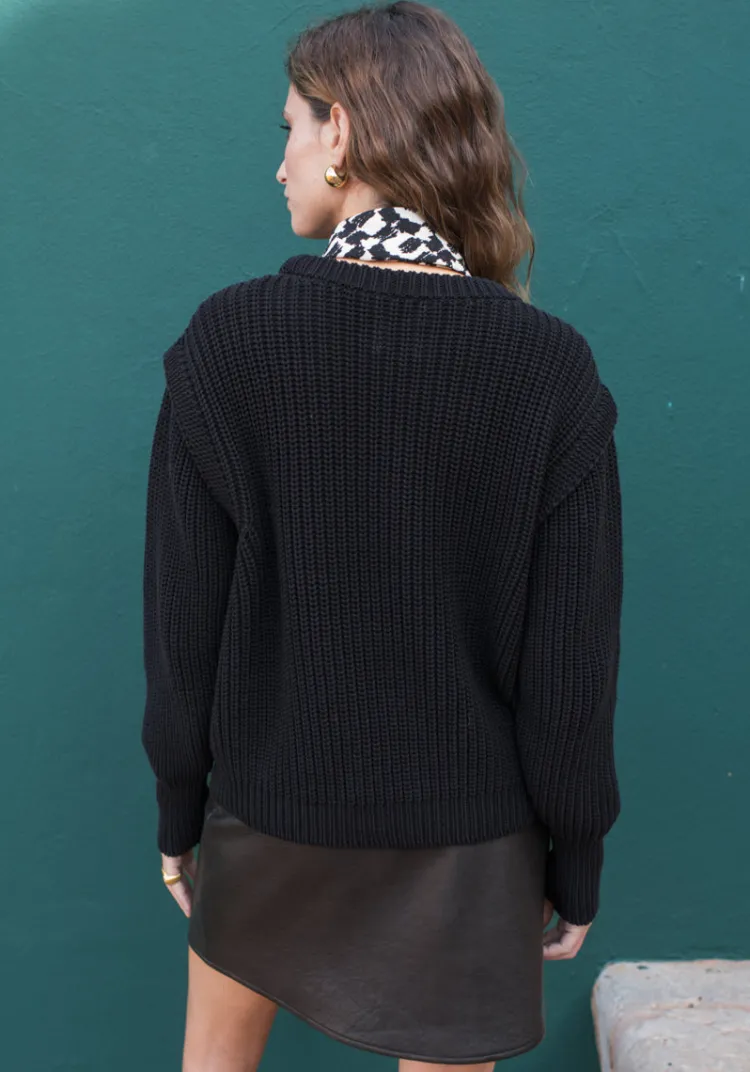 pull_faro_noir_7.webp Outlet Pull FARO Sweats & Mailles