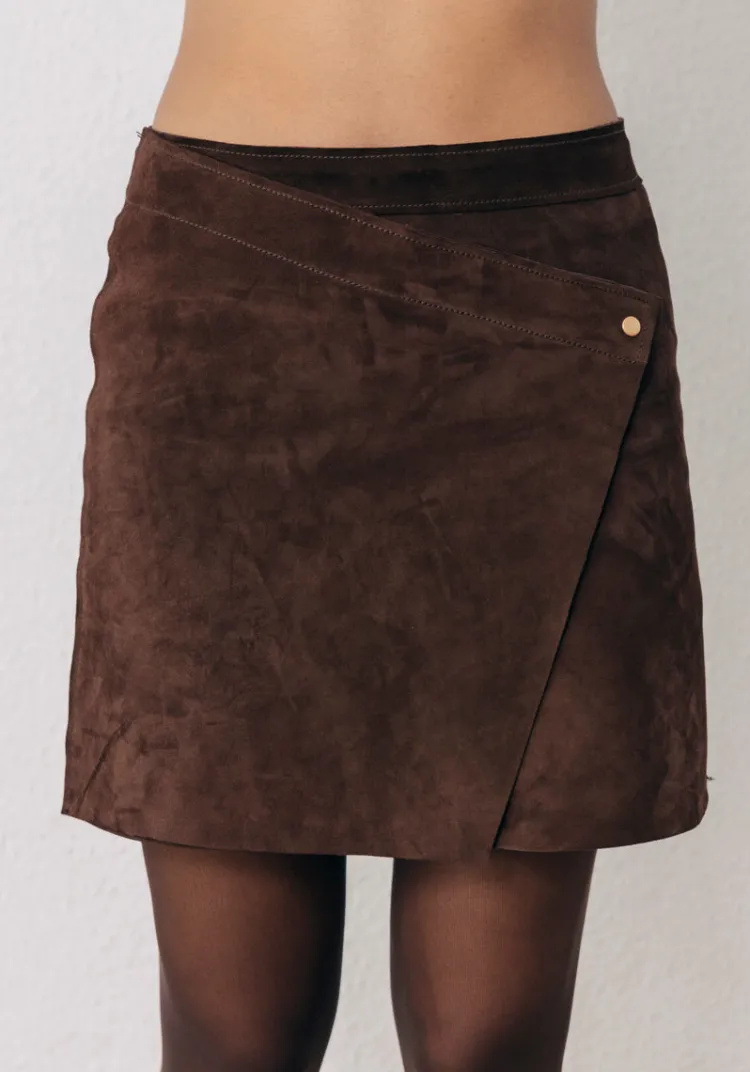 songe_studio__jupe_cuir_bahru_brown_4.webp Store & SONGE Studio & Jupe cuir BAHRU Jupes & Shorts | Leather
