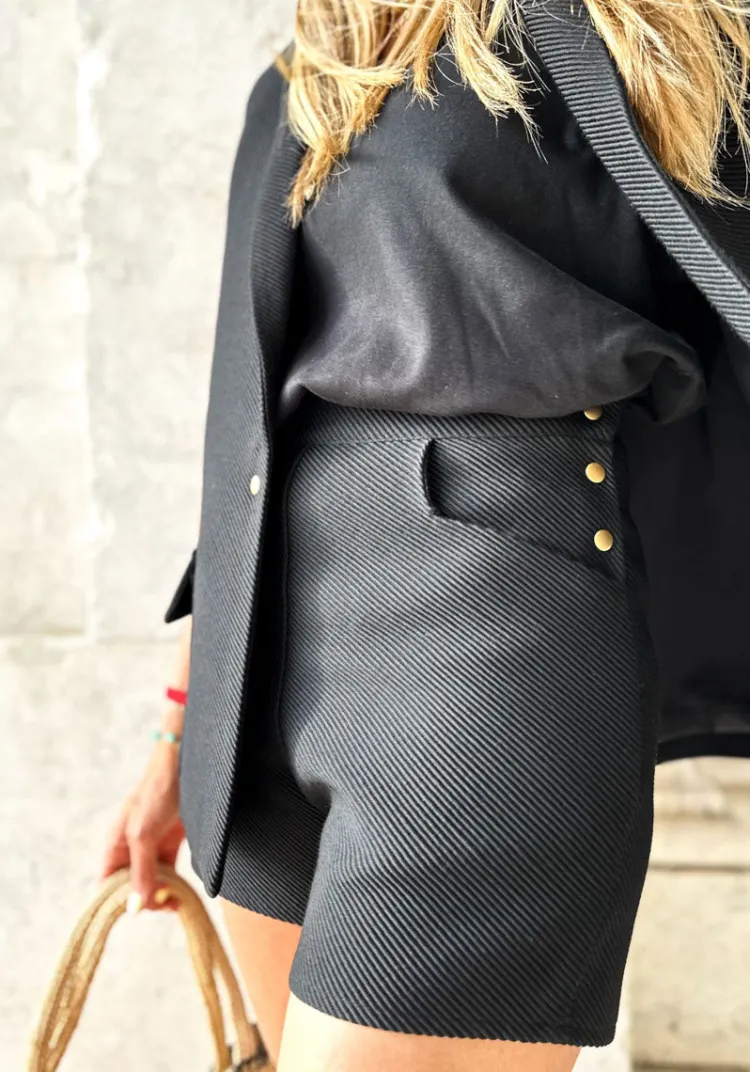 songe_studio__short_parada_black_5.webp Sale & SONGE Studio & Short PARADA Jupes & Shorts