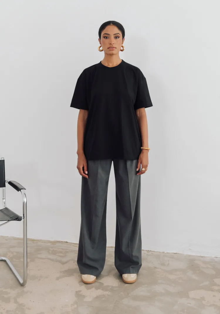 tee_vala_black_5.webp Discount Tee VALA Tops & Tees