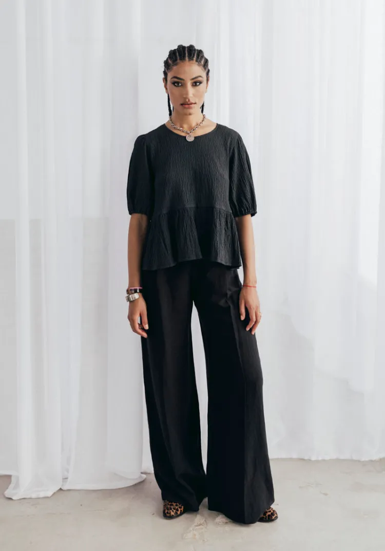 Cheap Top COVA Tops & Tees