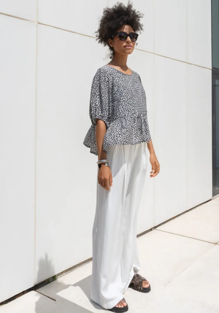 top_cova_grey_lo_5.webp Sale Top COVA Tops & Tees